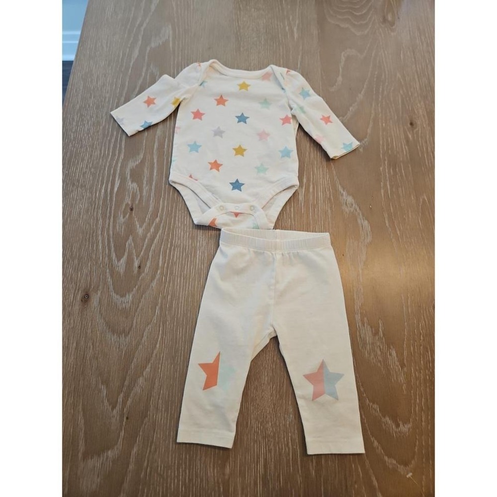 Baby gap set‎ 3-6 mos